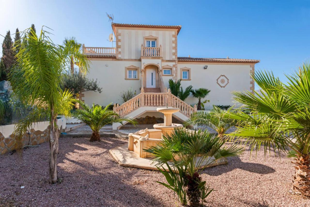 Villa Gema - Plusholidays Кальпе Экстерьер фото